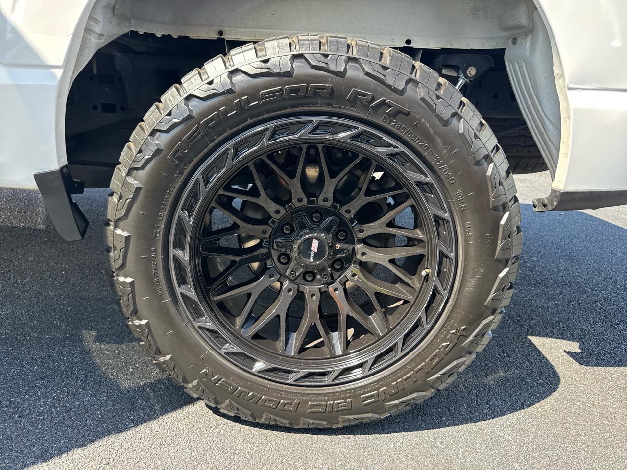 Ford F-150 2WD SuperCrew 139" XL 2021