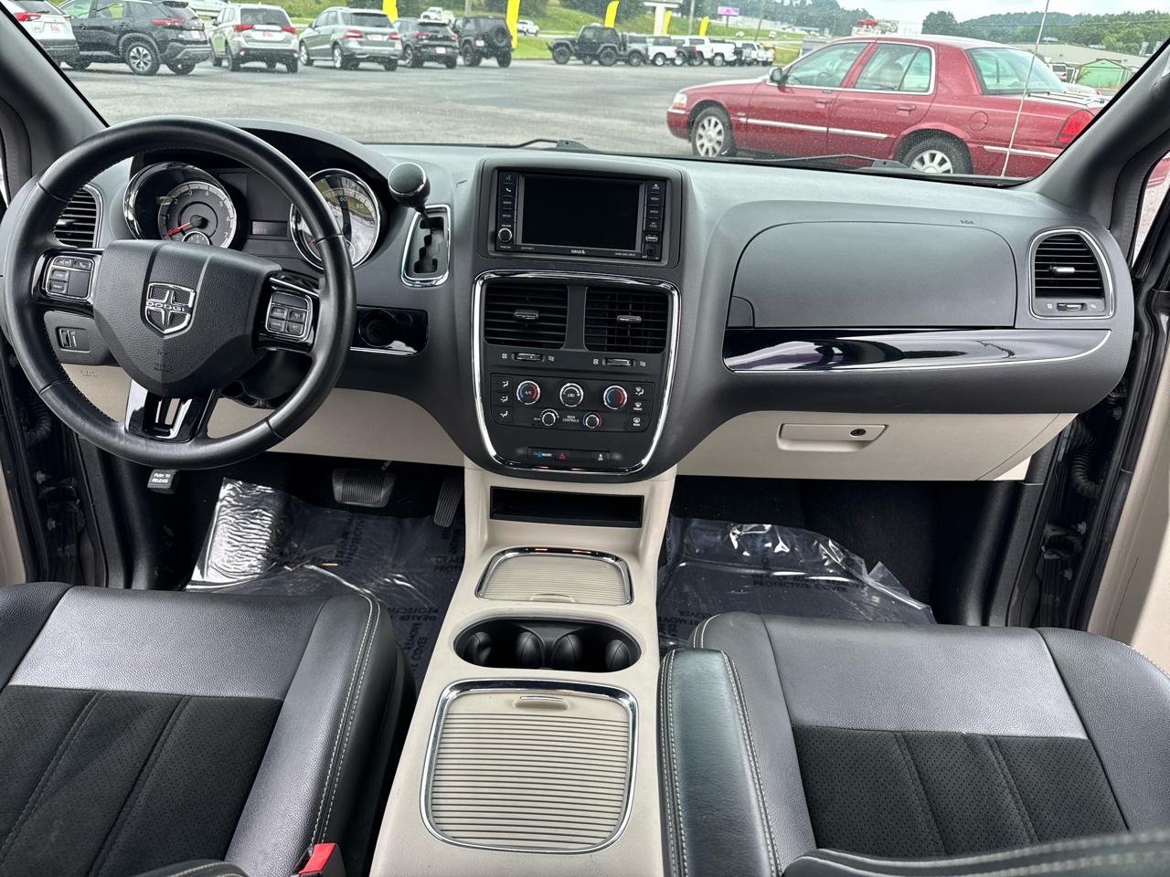 Dodge Grand Caravan SXT 2017