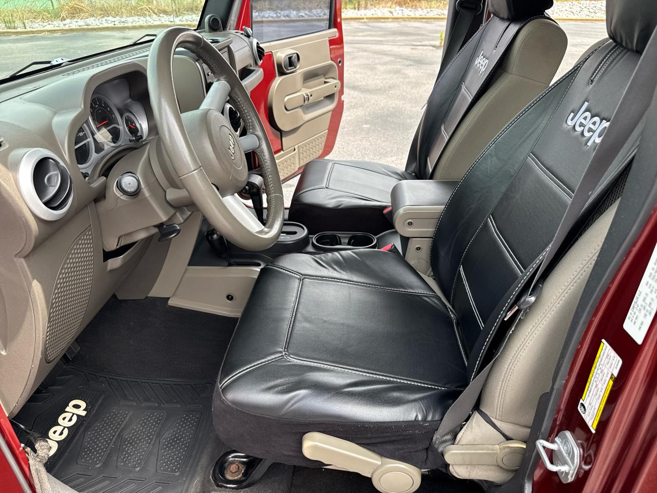 Jeep Wrangler Unlimited Sahara 4WD 2008