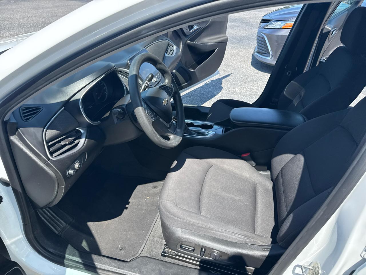 Chevrolet Malibu 1FL 2021