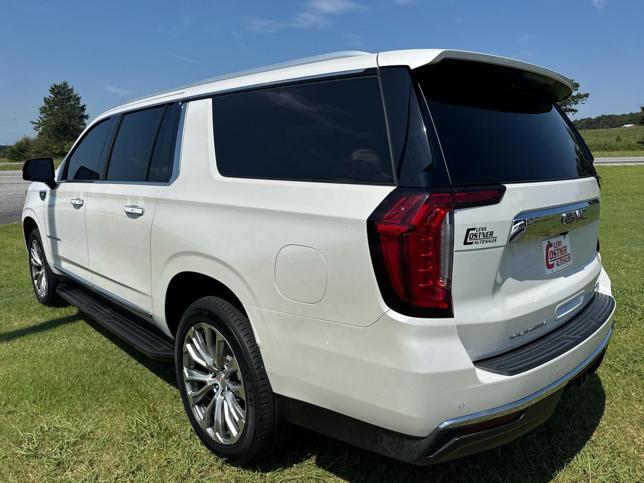 GMC Yukon XL SLT 2WD 2021