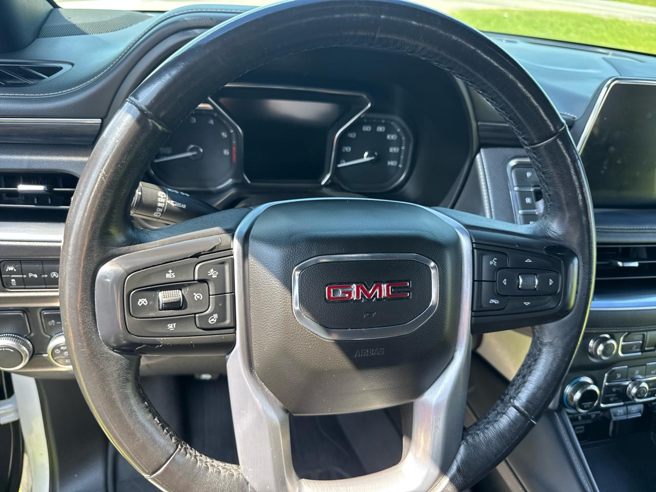 GMC Yukon XL SLT 2WD 2021