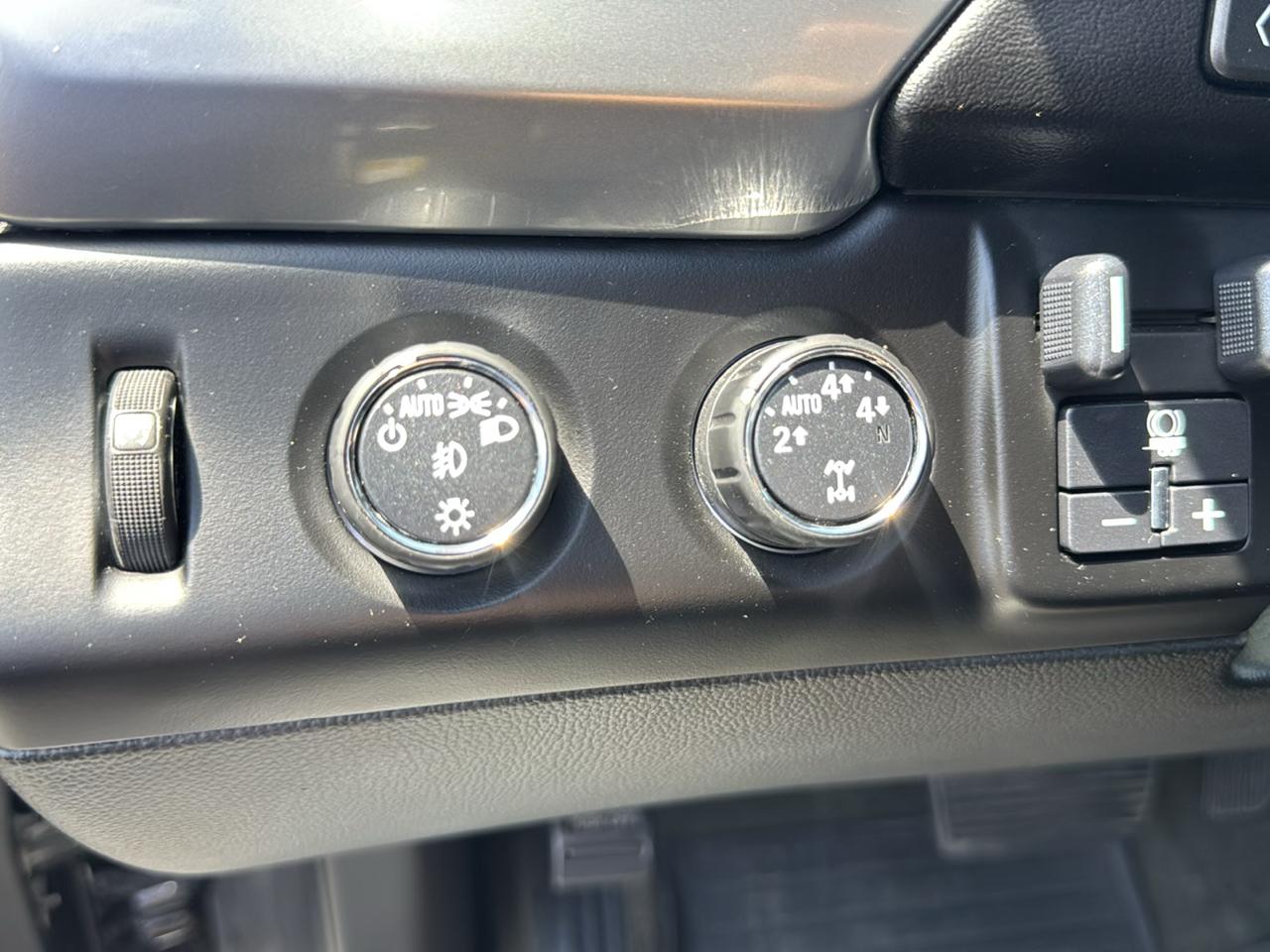 Chevrolet Tahoe LT 4WD 2015