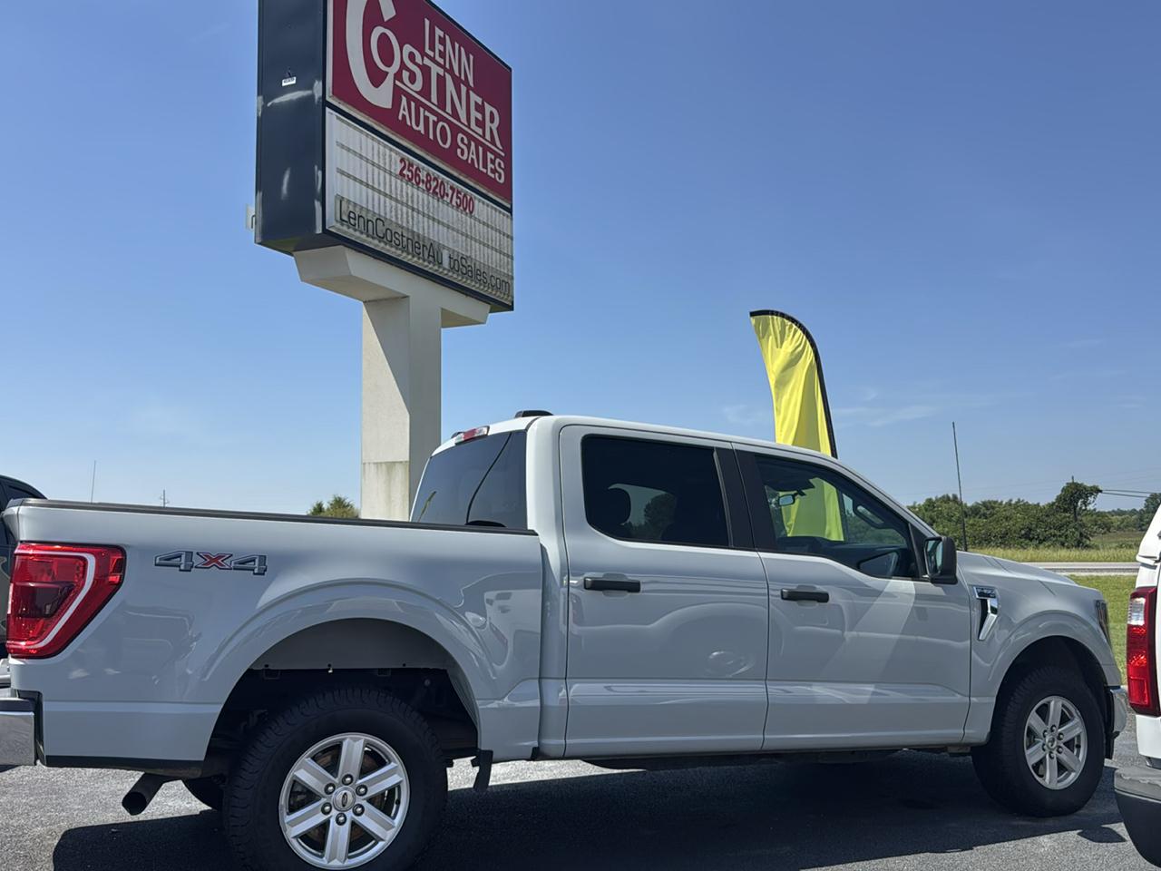Ford F-150 Lariat SuperCrew 5.5-ft. Bed 4WD 2023