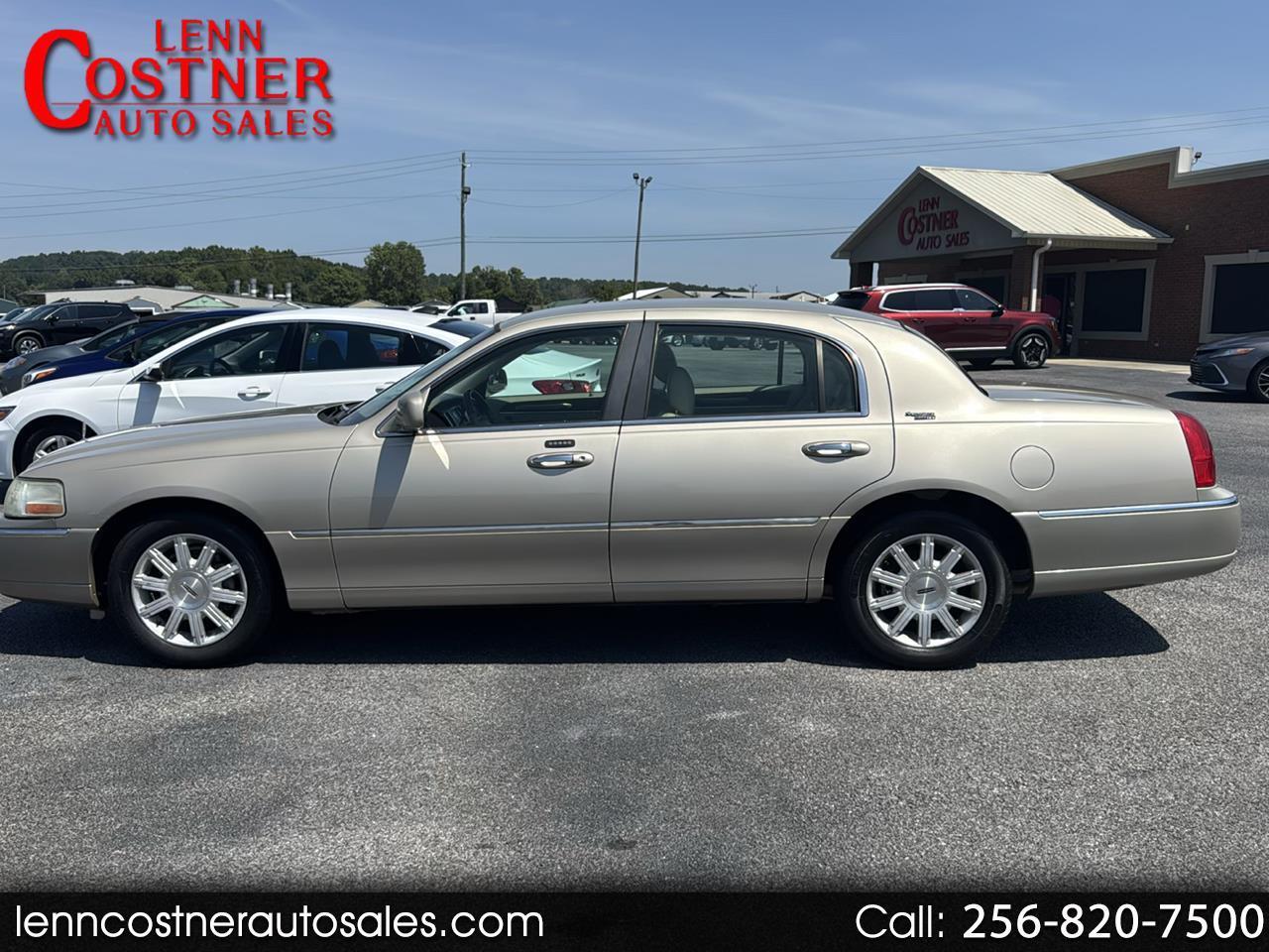 2010 Lincoln Town Car