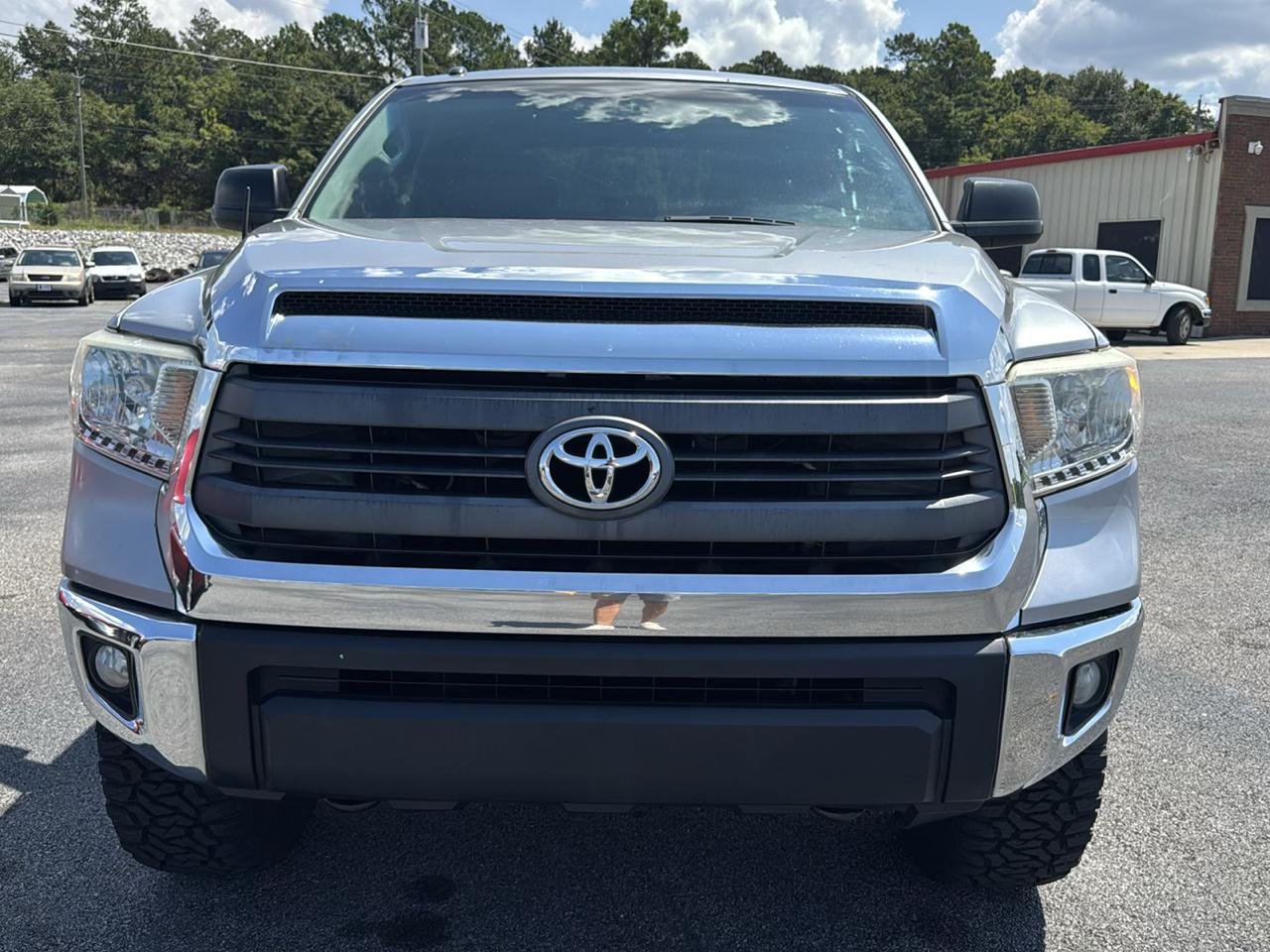 Toyota Tundra SR5 5.7L V8 FFV CrewMax 4WD 2015