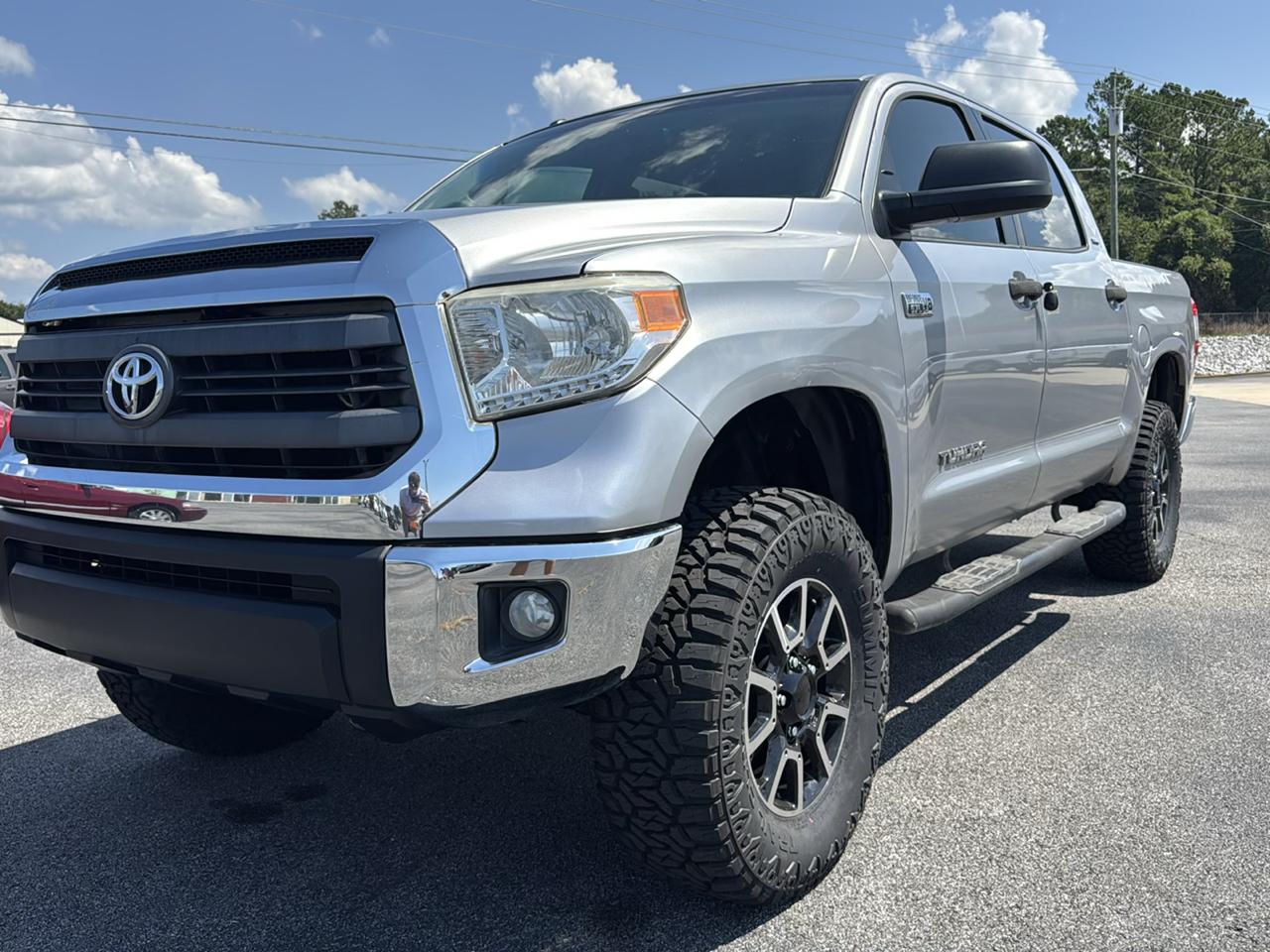 Toyota Tundra SR5 5.7L V8 FFV CrewMax 4WD 2015