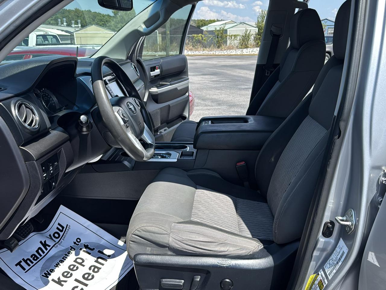 Toyota Tundra SR5 5.7L V8 FFV CrewMax 4WD 2015