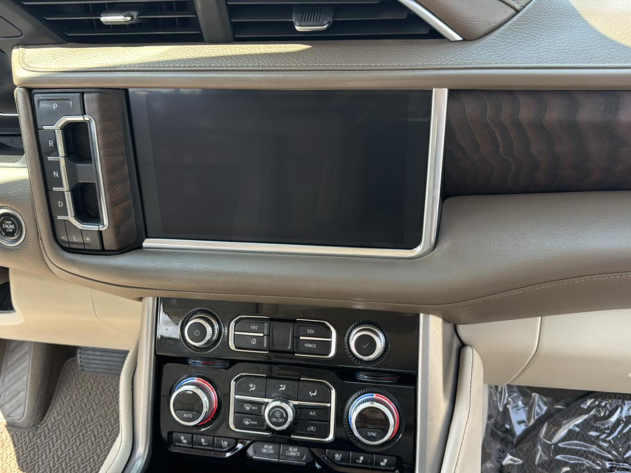 GMC Yukon XL Denali 2WD 2023
