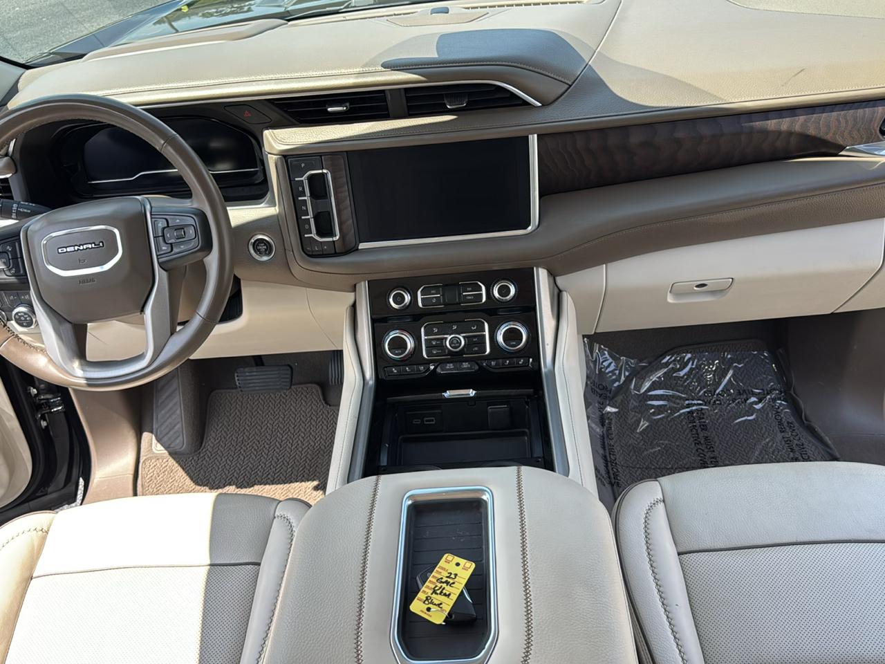 GMC Yukon XL Denali 2WD 2023
