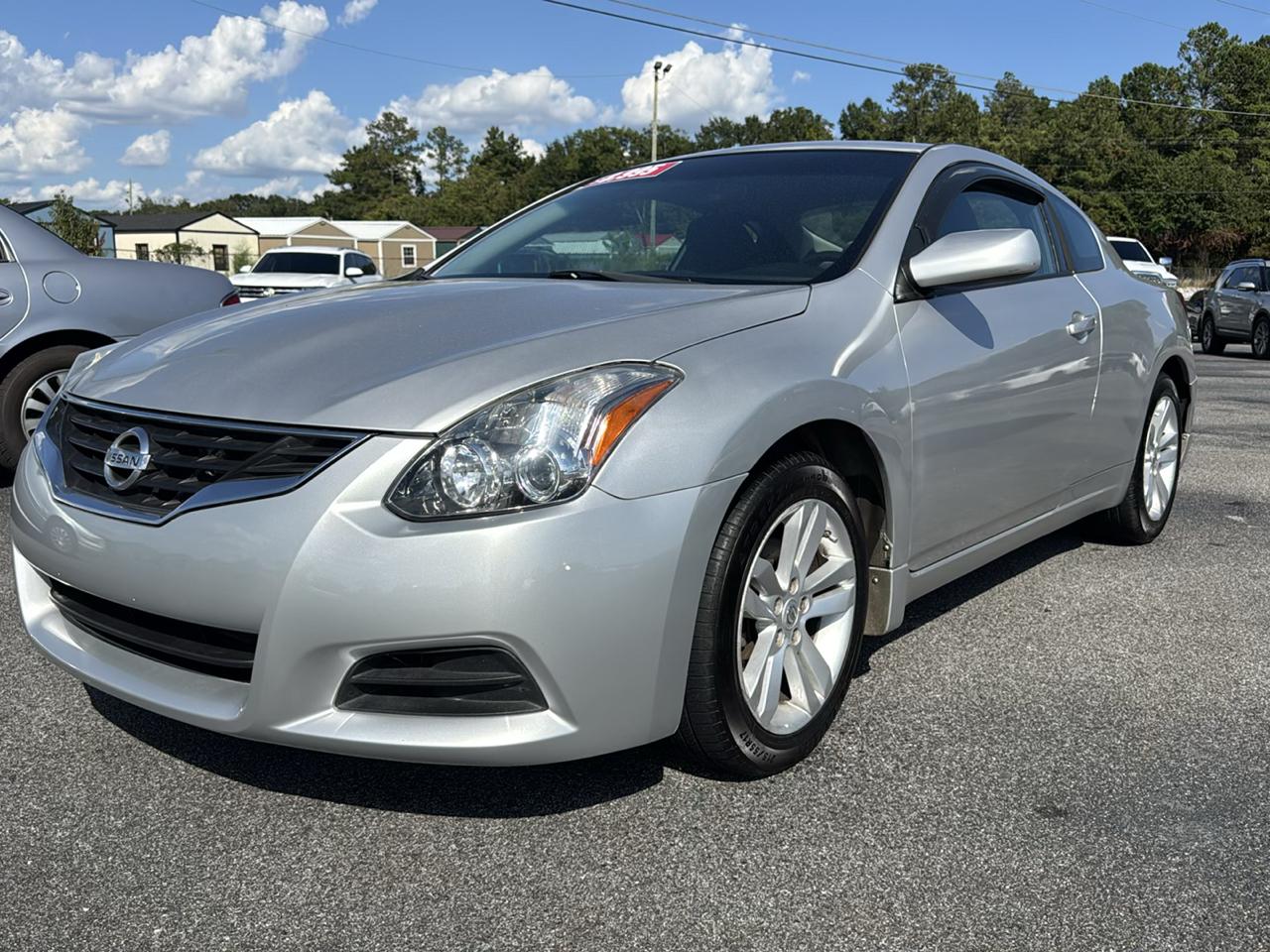 Nissan Altima 2.5 S 6M/T Coupe 2012