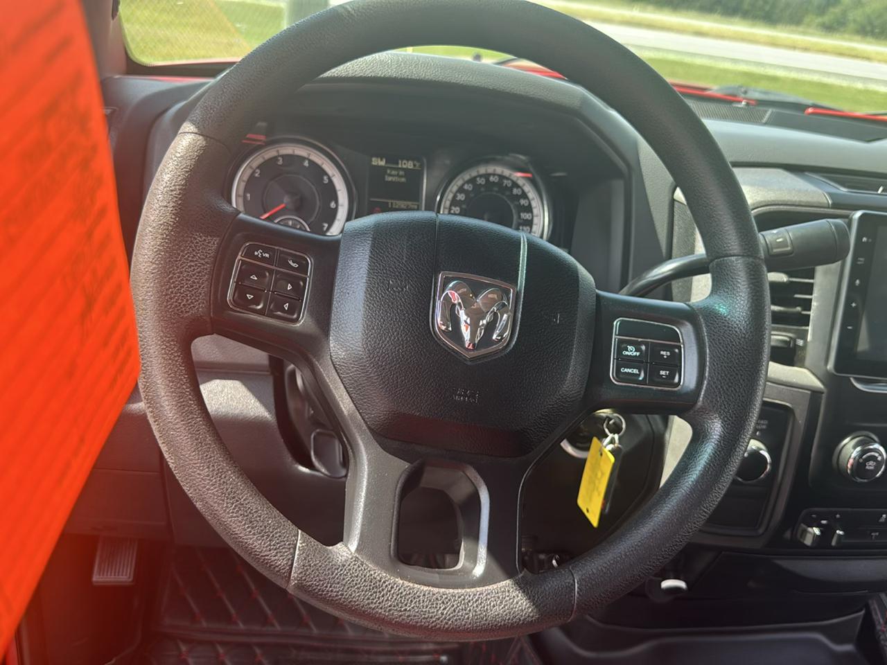 RAM 2500 Tradesman Crew Cab SWB 4WD 2017