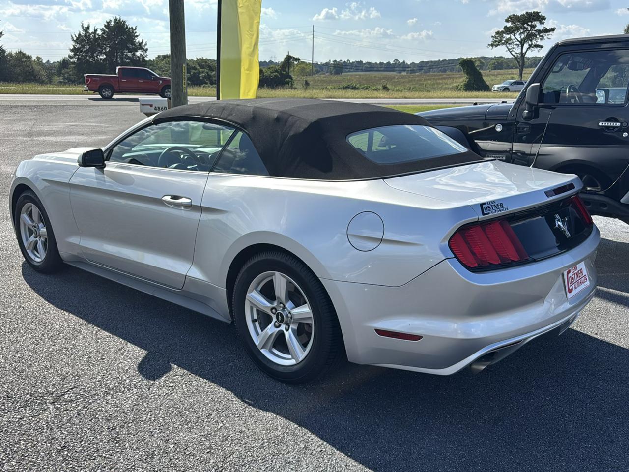 Ford Mustang V6 Convertible 2016