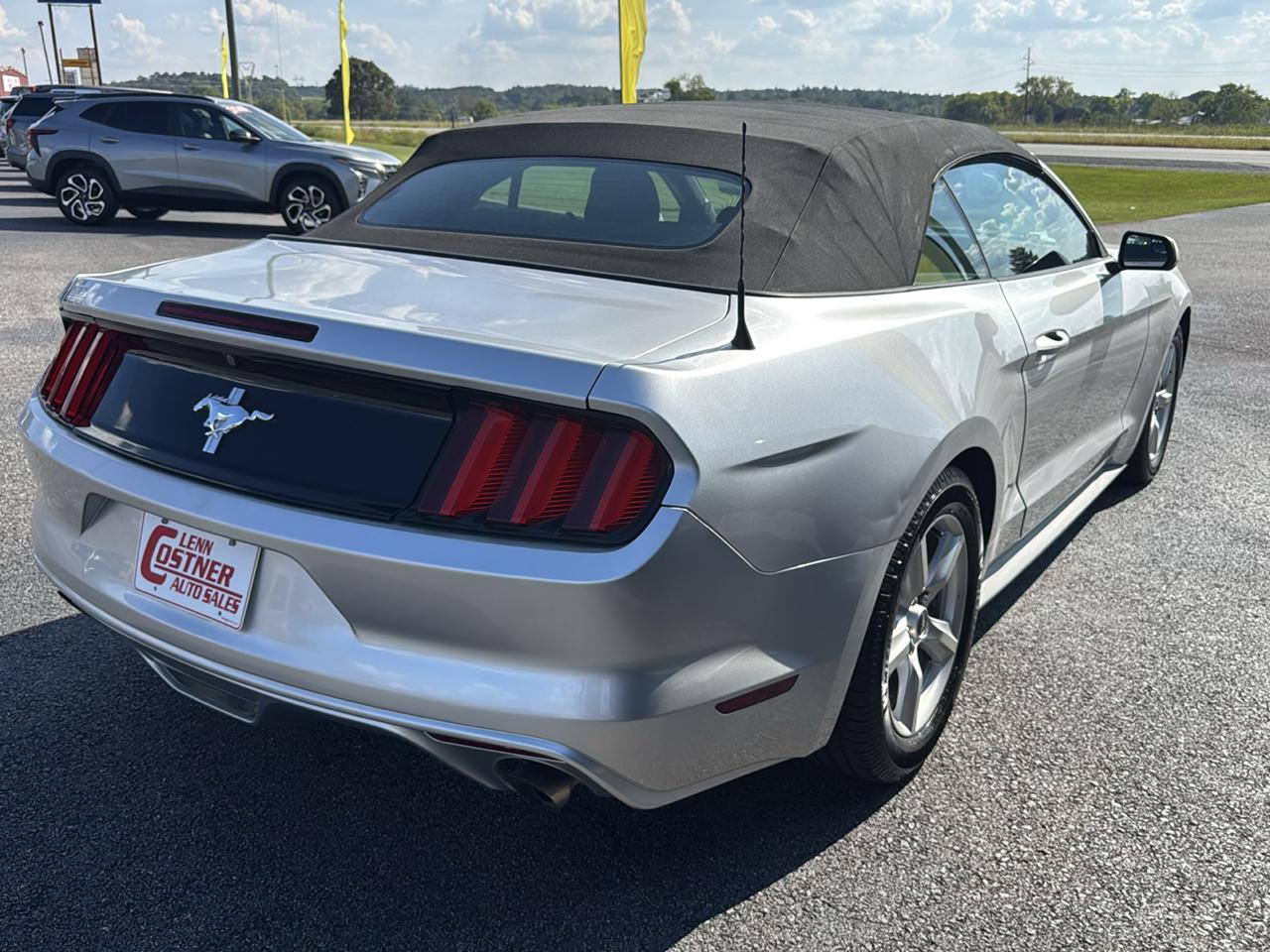 Ford Mustang V6 Convertible 2016
