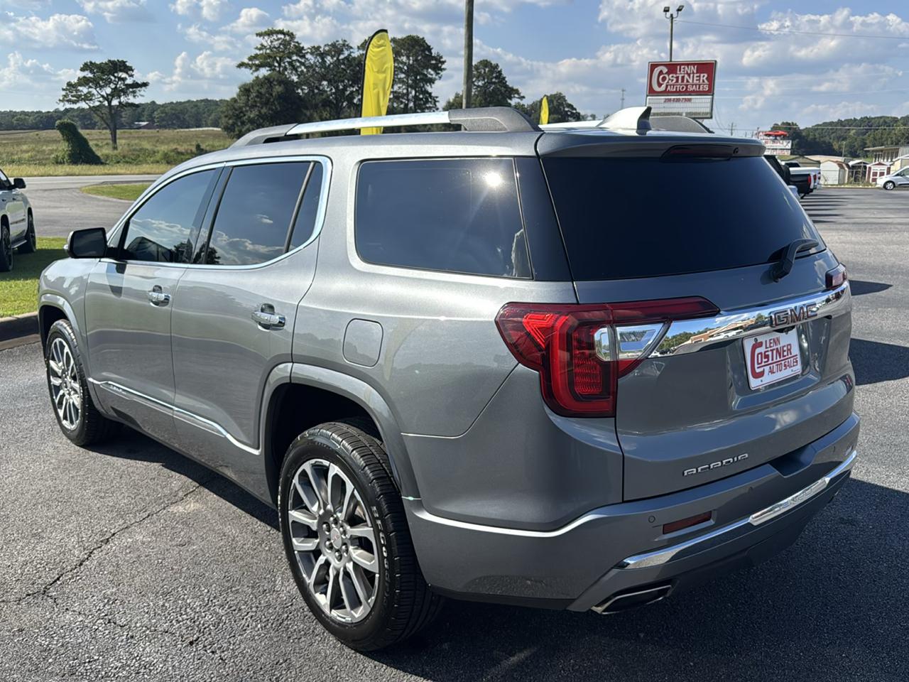 GMC Acadia Denali 2021