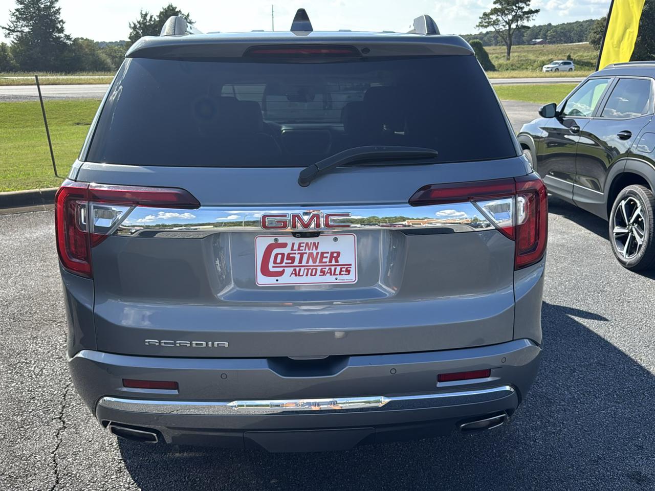 GMC Acadia Denali 2021