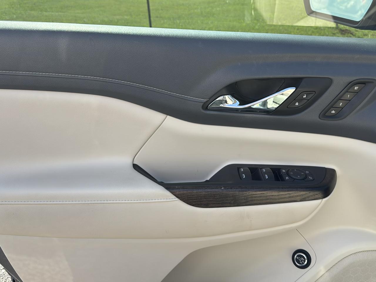 GMC Acadia Denali 2021