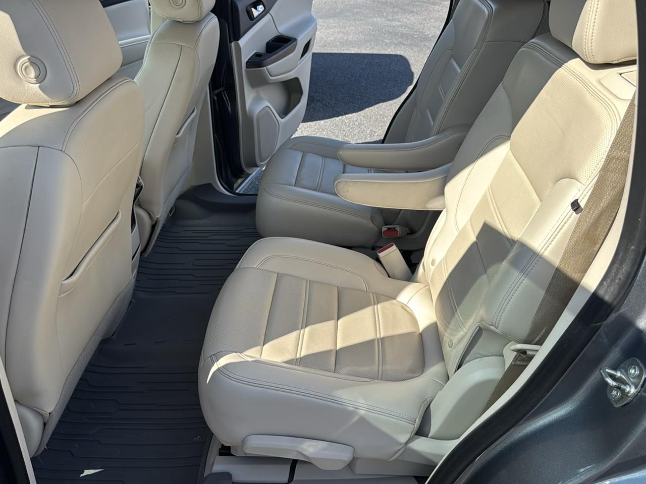 GMC Acadia Denali 2021