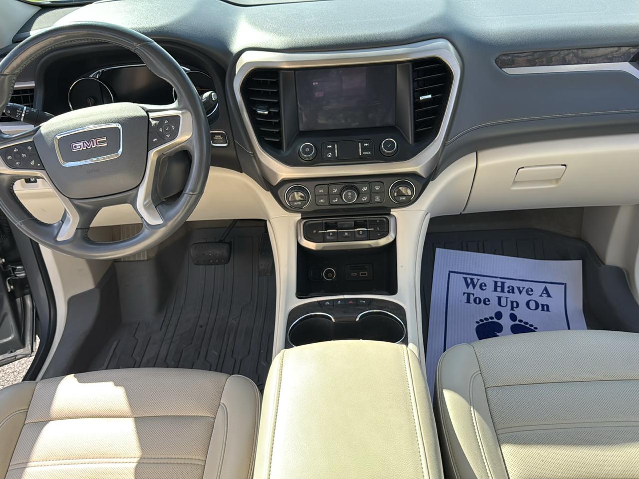 GMC Acadia Denali 2021