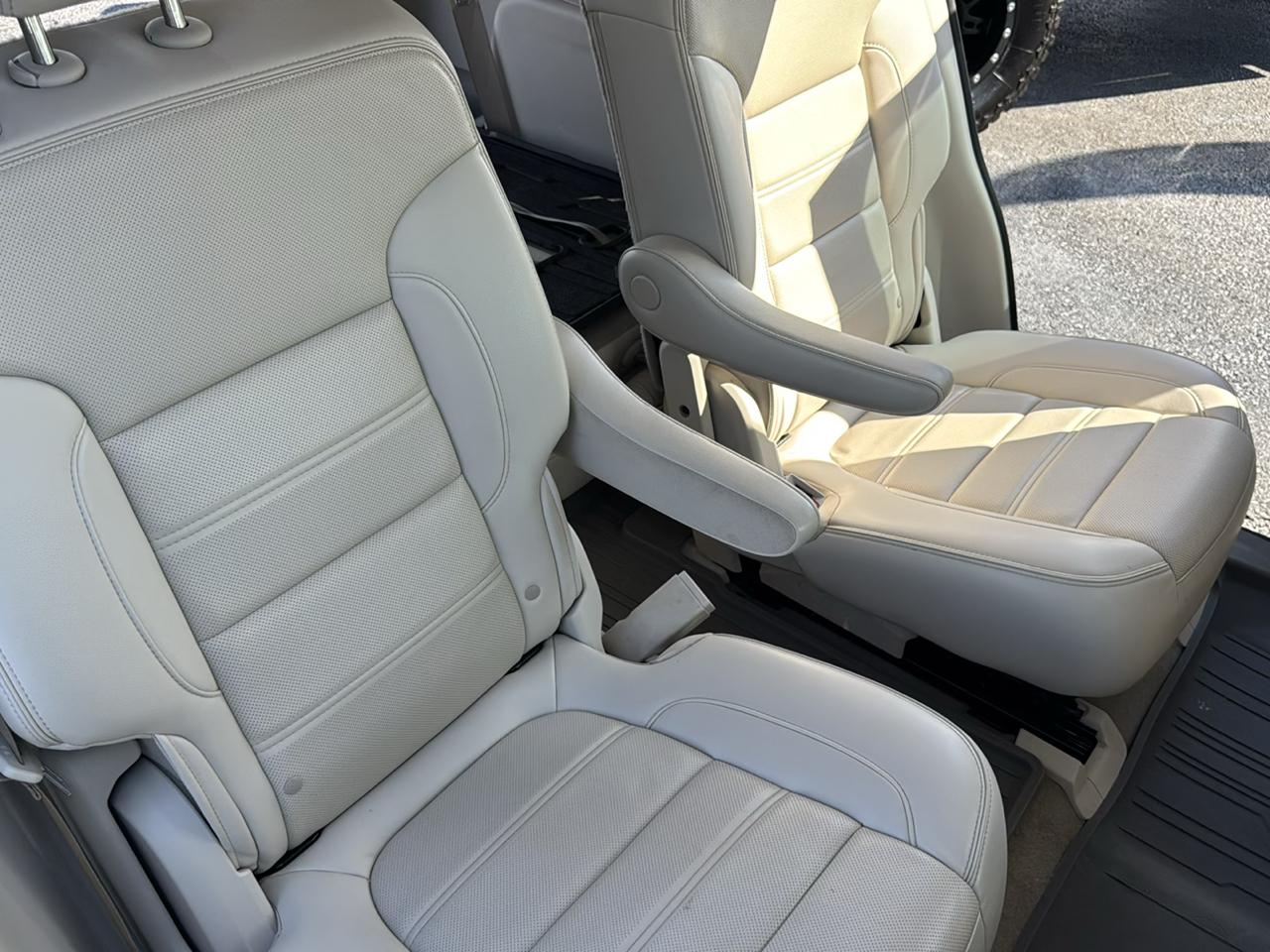 GMC Acadia Denali 2021