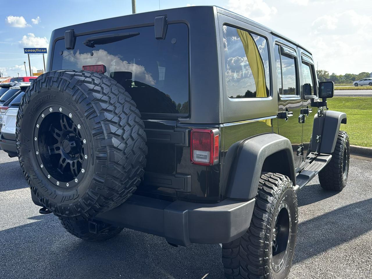 Jeep Wrangler Unlimited Sport 4WD 2012