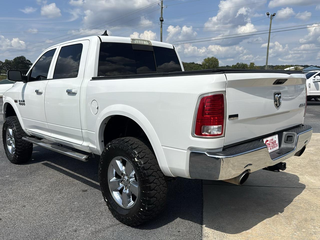 RAM 1500 Laramie Crew Cab SWB 4WD 2018