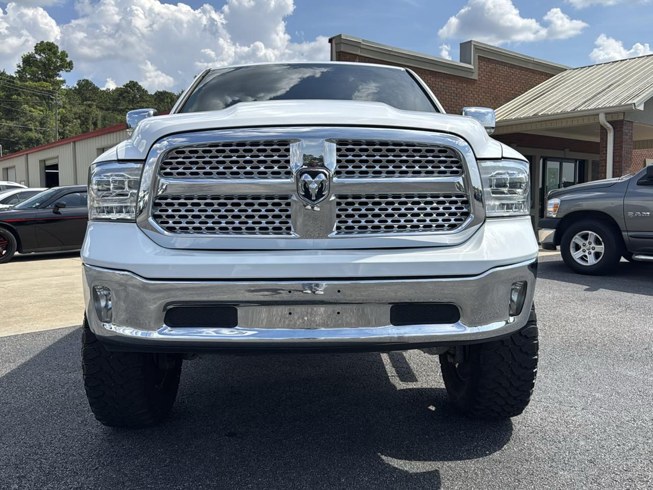 RAM 1500 Laramie Crew Cab SWB 4WD 2018