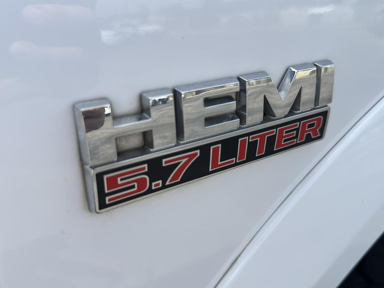 RAM 1500 Laramie Crew Cab SWB 4WD 2018