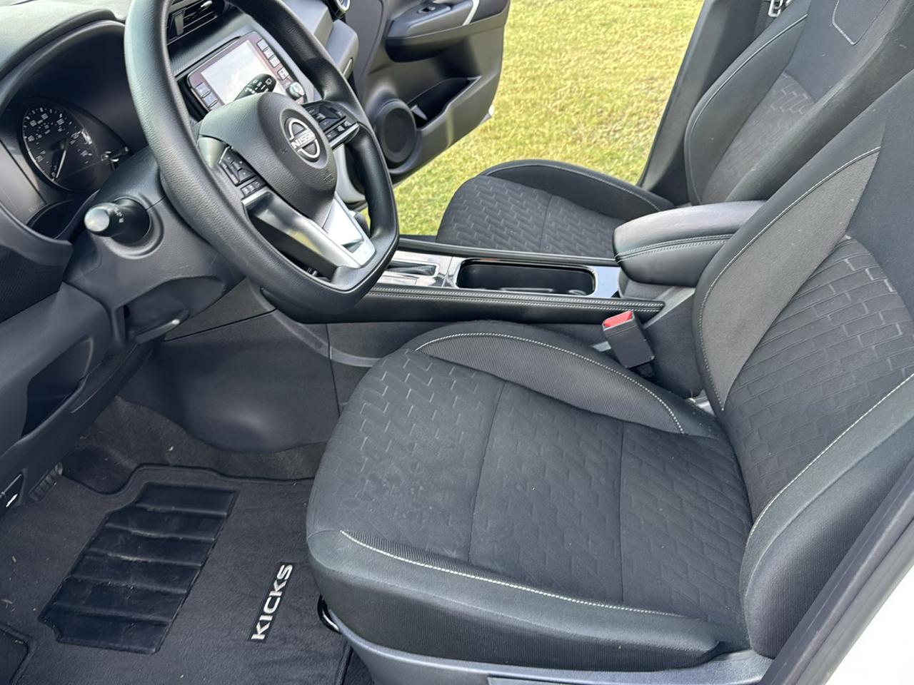 Nissan Kicks SV 2024