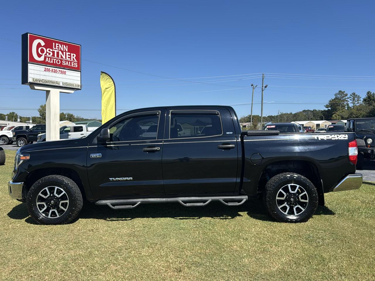 Toyota Tundra SR5 5.7L V8 CrewMax 4WD 2019