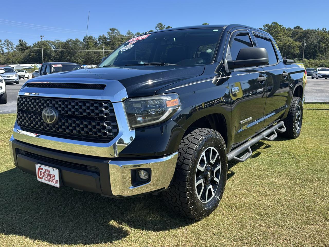 Toyota Tundra SR5 5.7L V8 CrewMax 4WD 2019