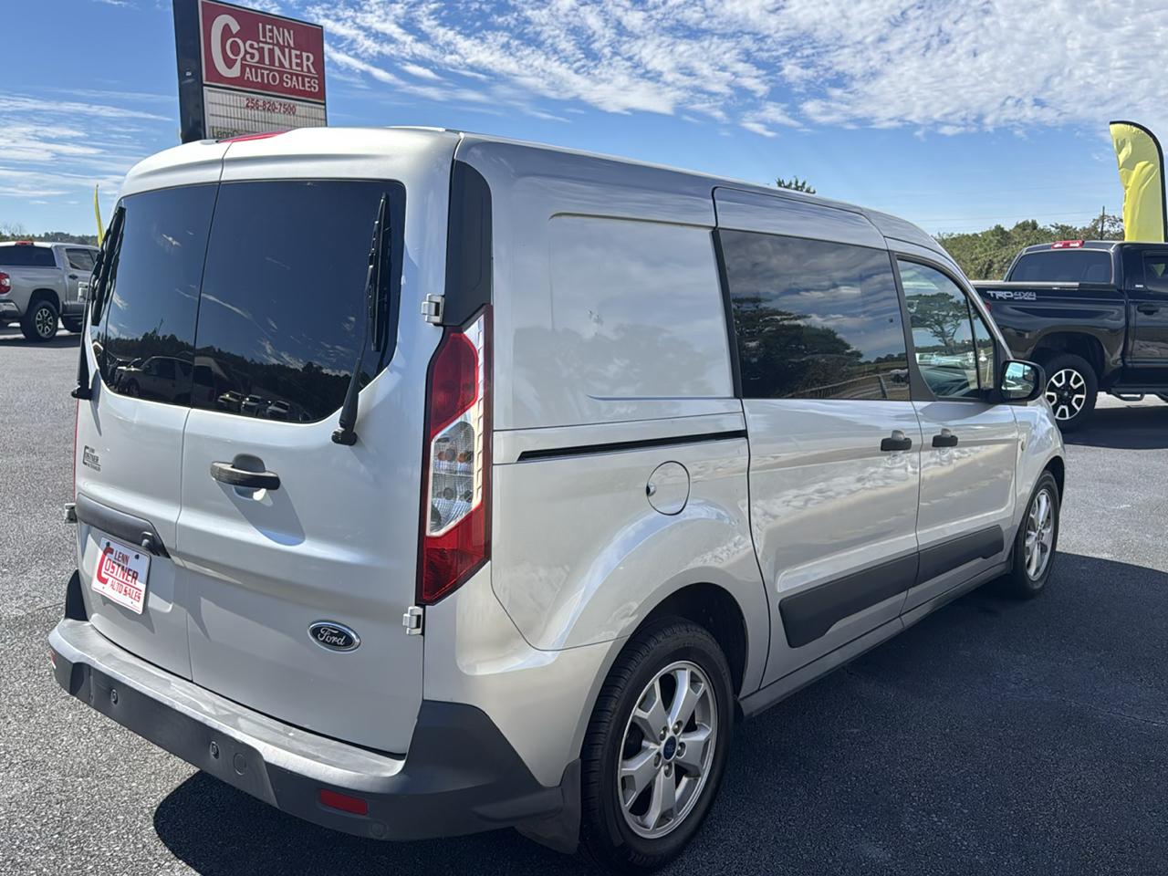 Ford Transit Connect Cargo Van XLT LWB w/Rear Liftgate 2016