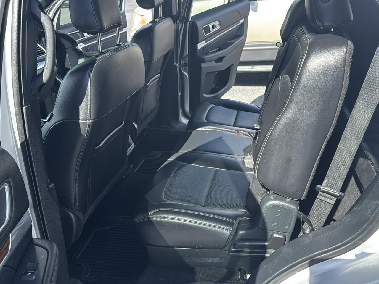 Ford Explorer Limited FWD 2019