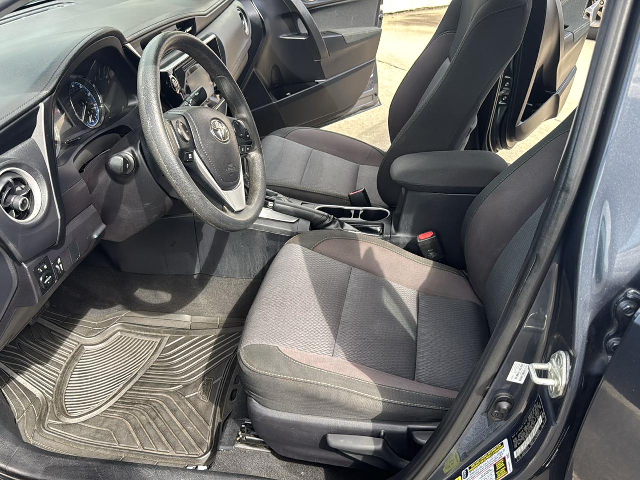 Toyota Corolla L CVT 2018