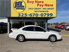 2005 Ford Taurus 