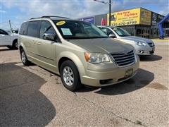2010 Chrysler Town & Country 