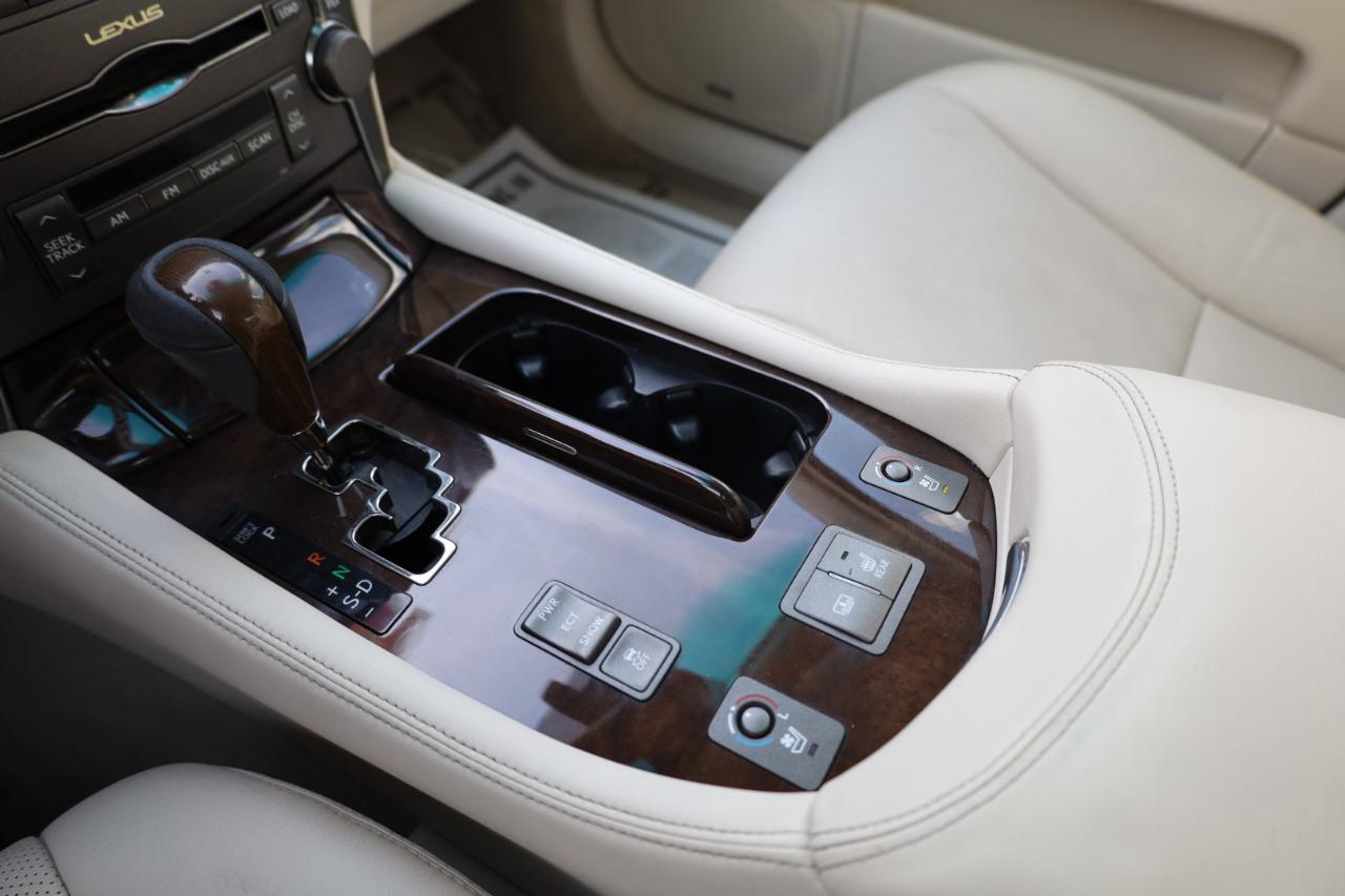 Lexus LS 460 4dr Sdn 2007