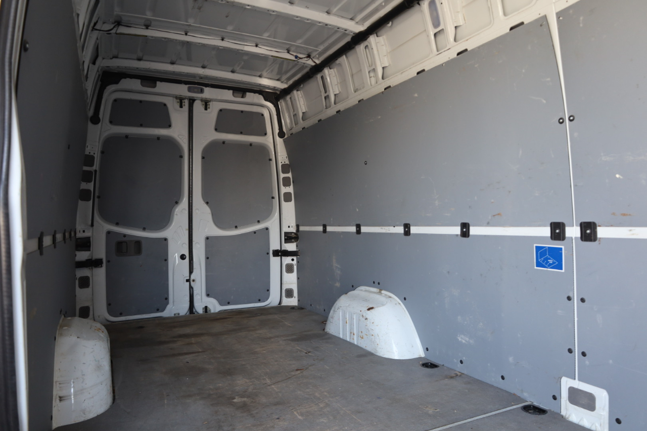 Mercedes-Benz Sprinter Cargo Van 2500 High Roof V6 170" Worker RWD 2017