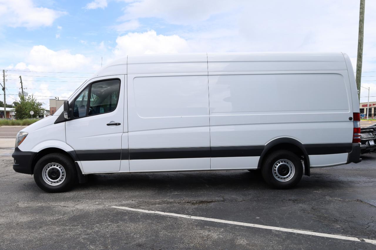Mercedes-Benz Sprinter Cargo Van 2500 High Roof V6 170" Worker RWD 2017