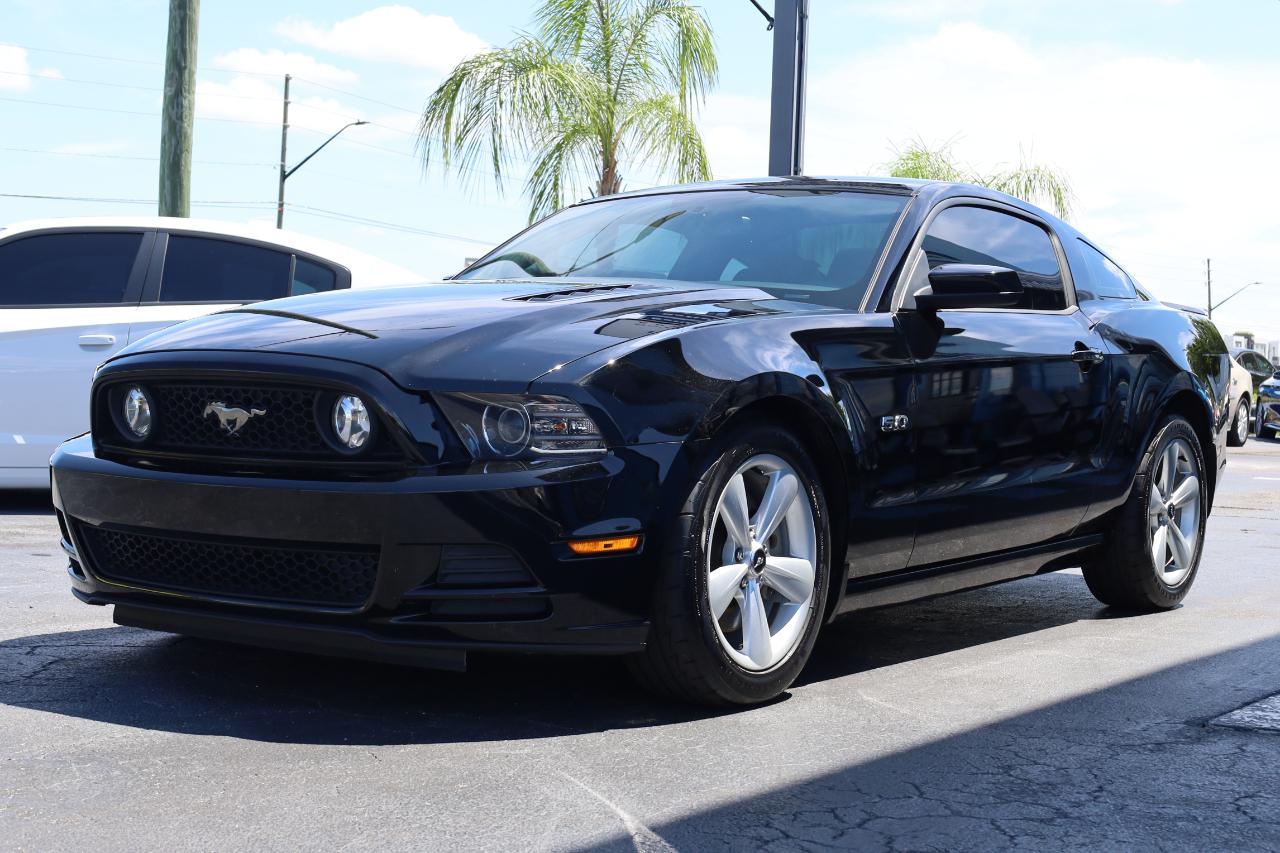 Ford Mustang 2dr Cpe GT 2013