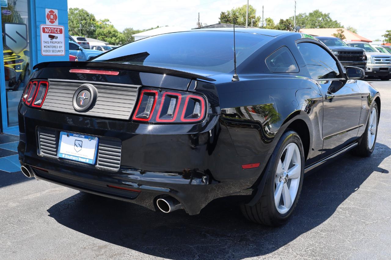 Ford Mustang 2dr Cpe GT 2013