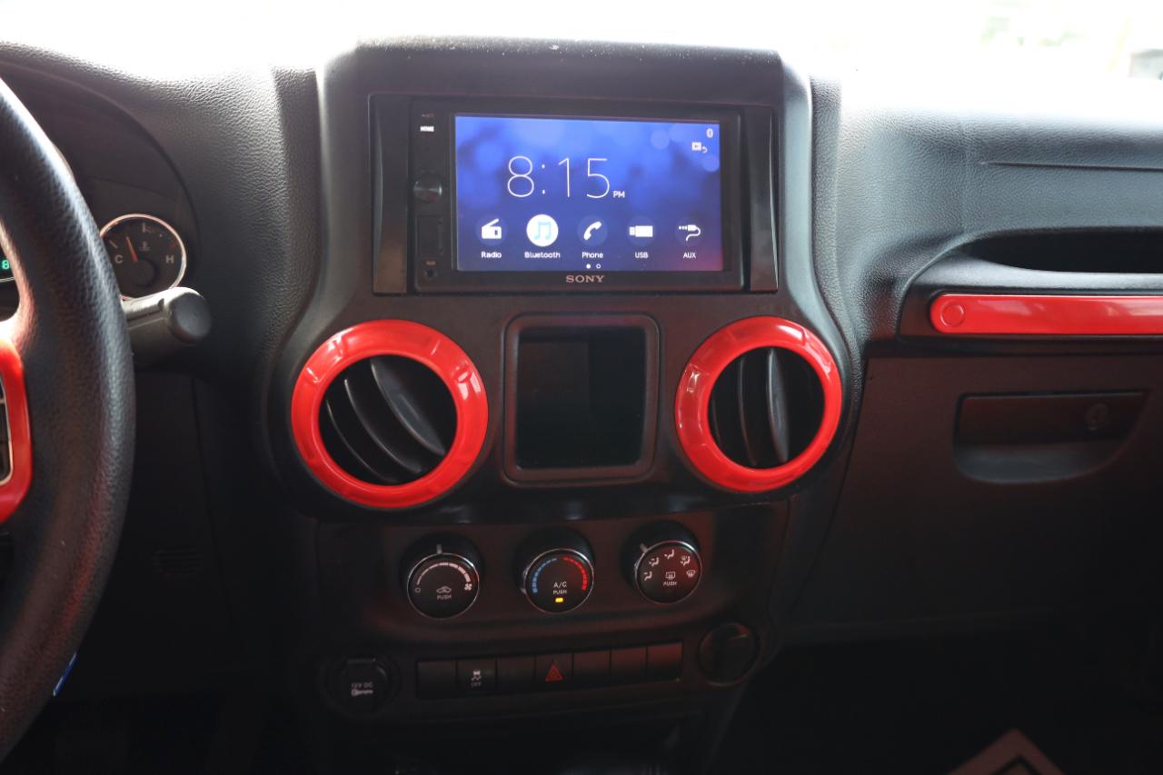 Jeep Wrangler Unlimited 4WD 4dr Sport 2014