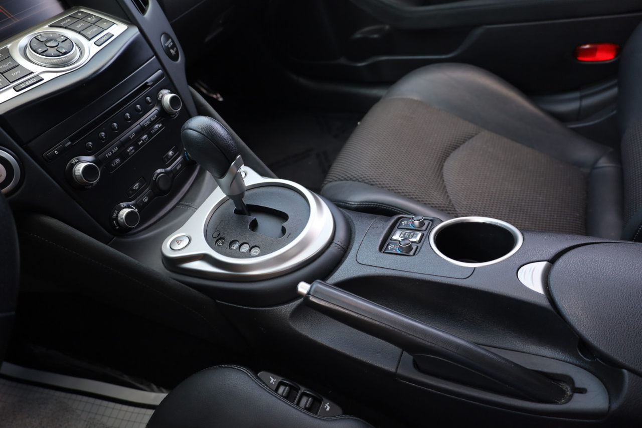 Nissan 370Z Roadster Touring Auto 2017