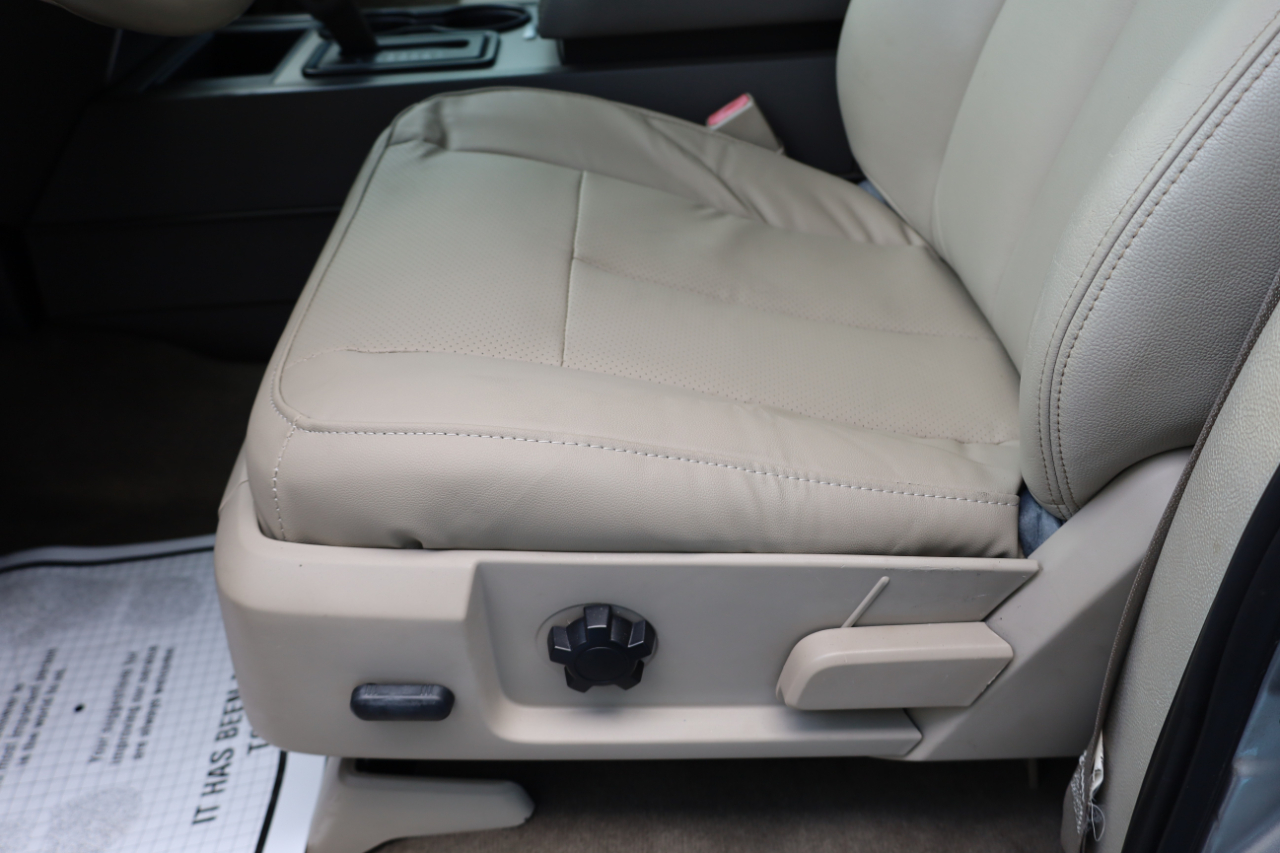 Ford Expedition 2WD 4dr XLT 2011 Ford Expedition 2WD 4dr XLT 2011