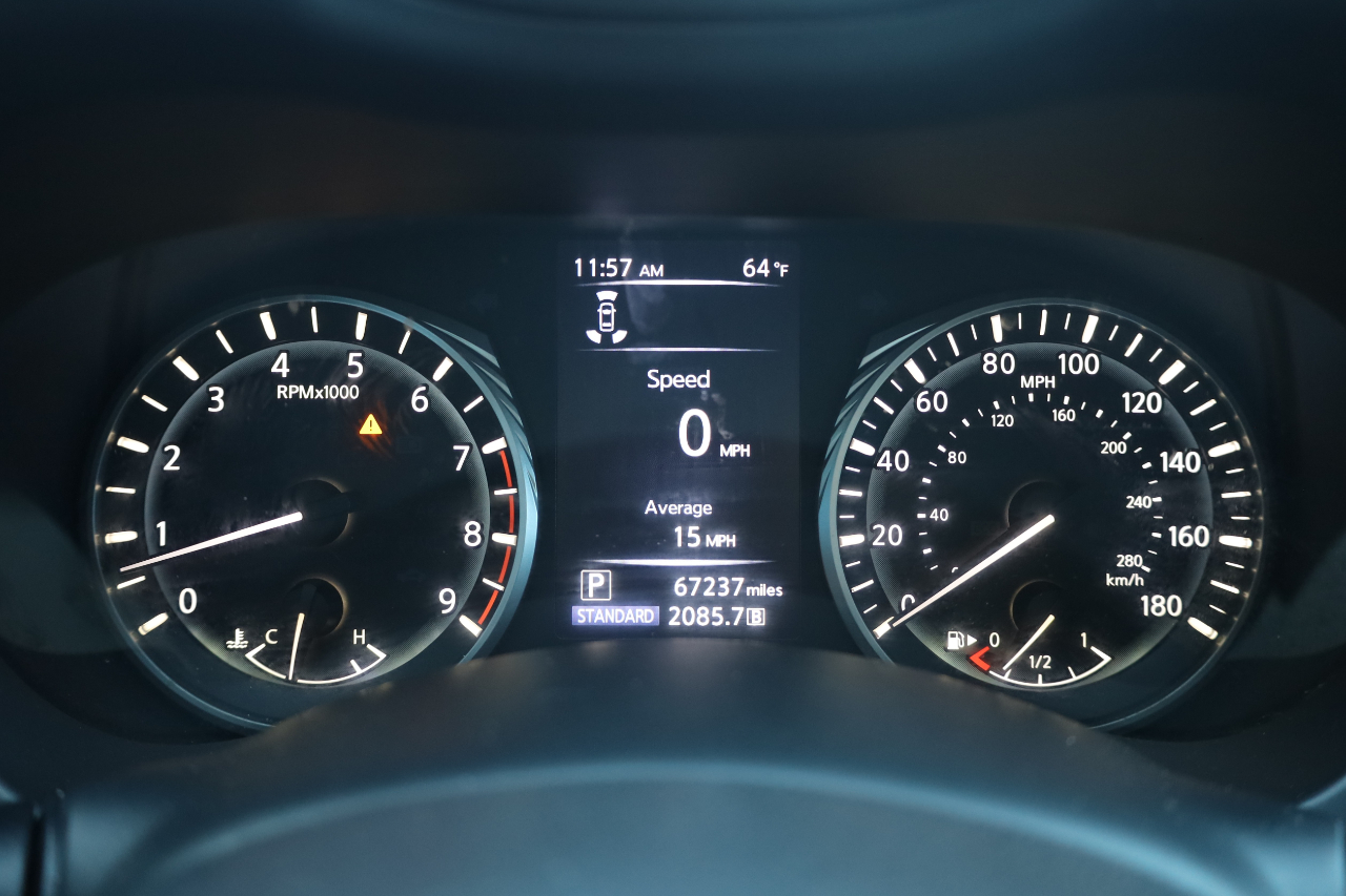 Infiniti Q50 3.0t LUXE RWD 2021