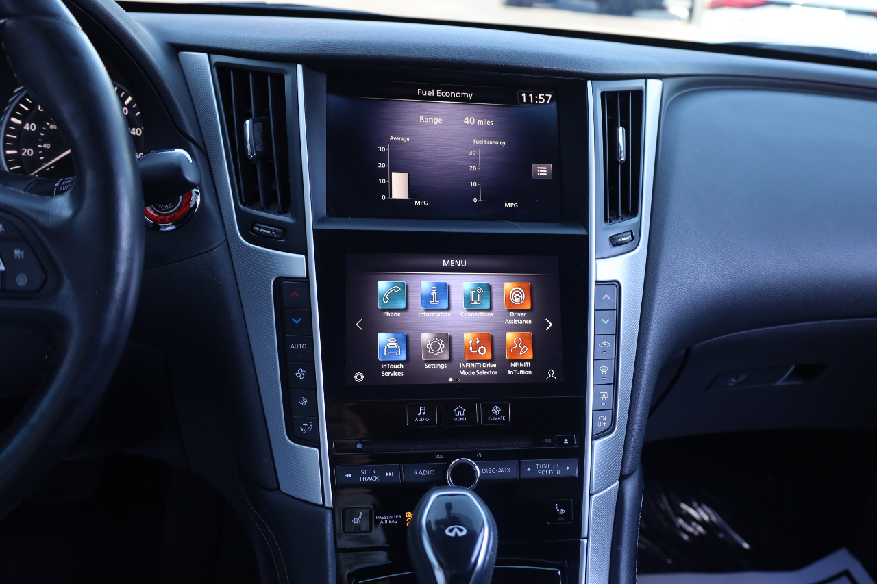 Infiniti Q50 3.0t LUXE RWD 2021