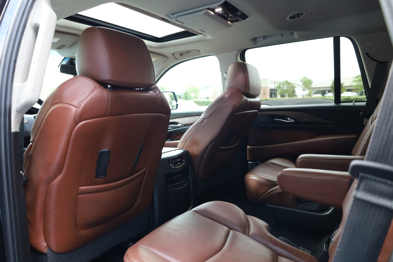 Cadillac Escalade 2WD 4dr Luxury 2019 Cadillac Escalade 2WD 4dr Luxury 2019