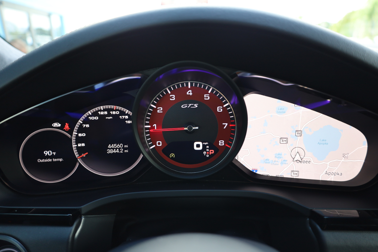 Porsche Cayenne GTS AWD 2022