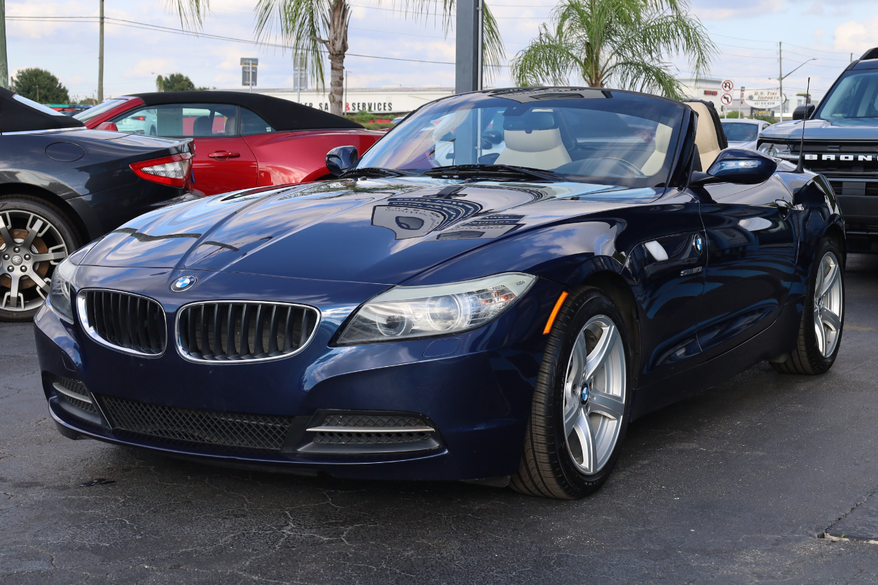BMW Z4 2dr Roadster sDrive30i 2010 BMW Z4 2dr Roadster sDrive30i 2010