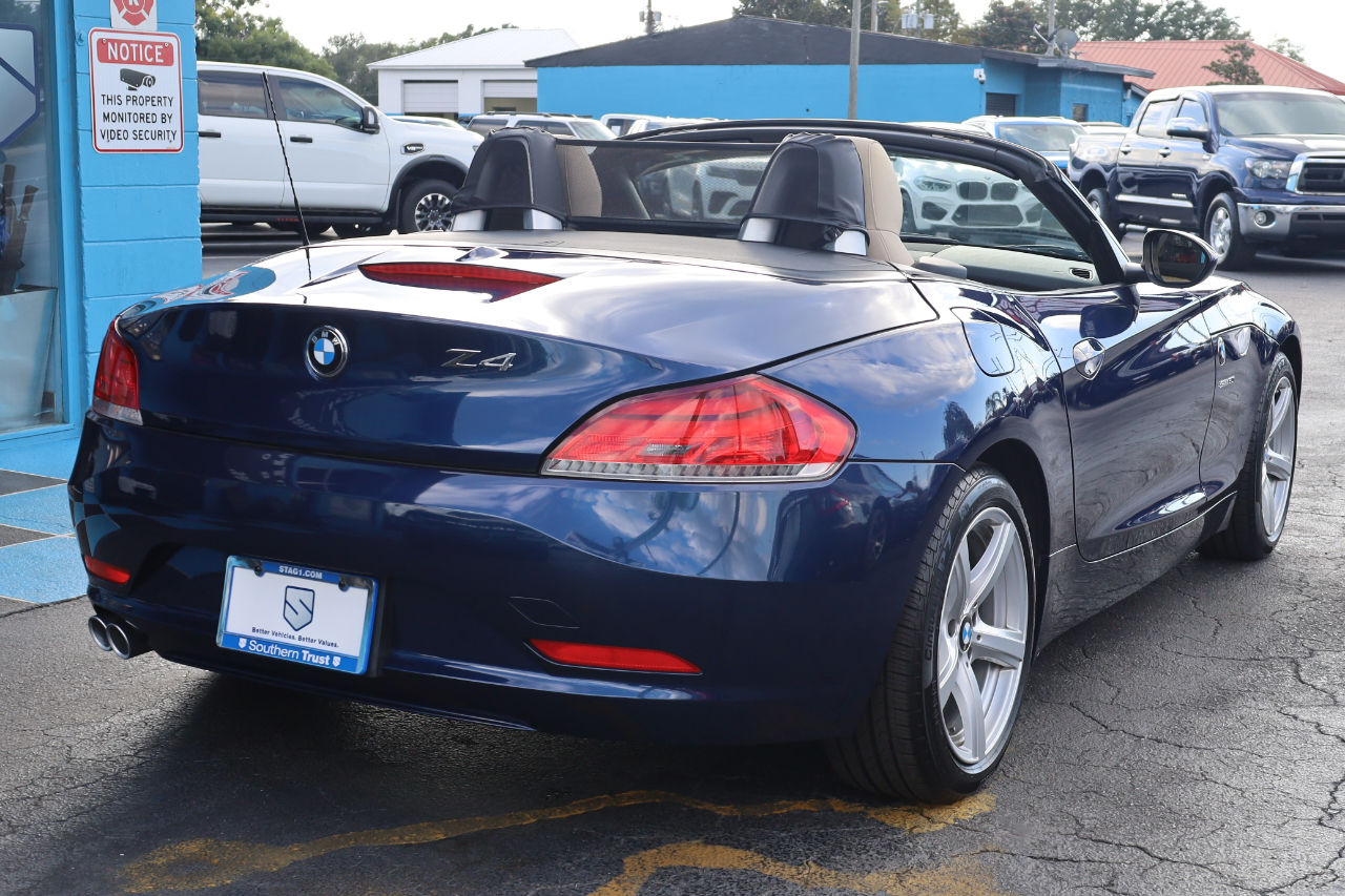 BMW Z4 2dr Roadster sDrive30i 2010 BMW Z4 2dr Roadster sDrive30i 2010